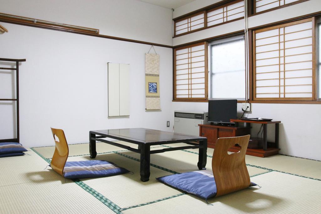 Takasagoya Ryokan Yamagata  Buitenkant foto